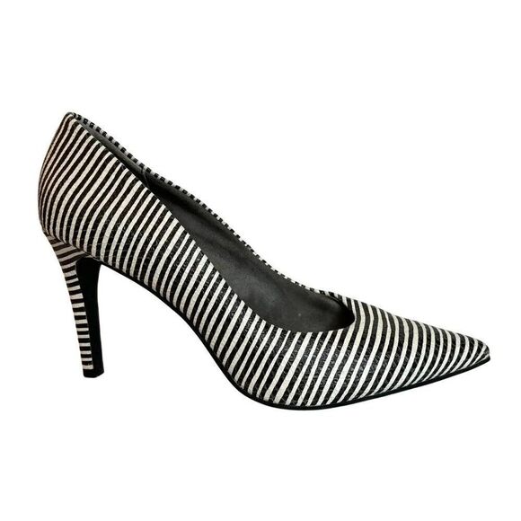 Seychelles Black White Striped Pointed Toe Pumps - Picture 1 of 7